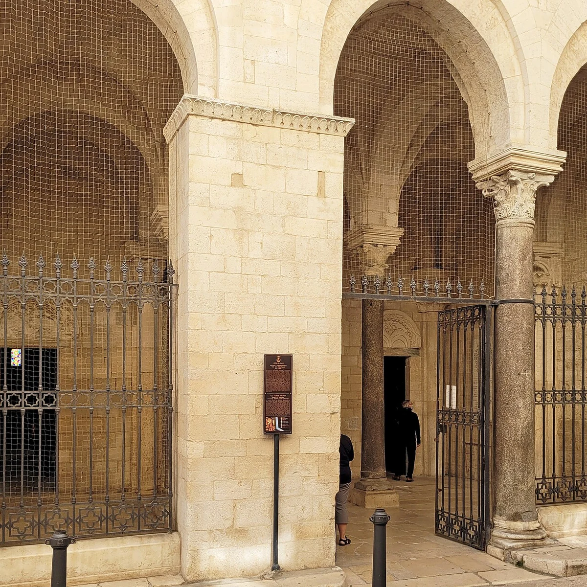 Chiesa di Ognissanti — Trani (Puglia)